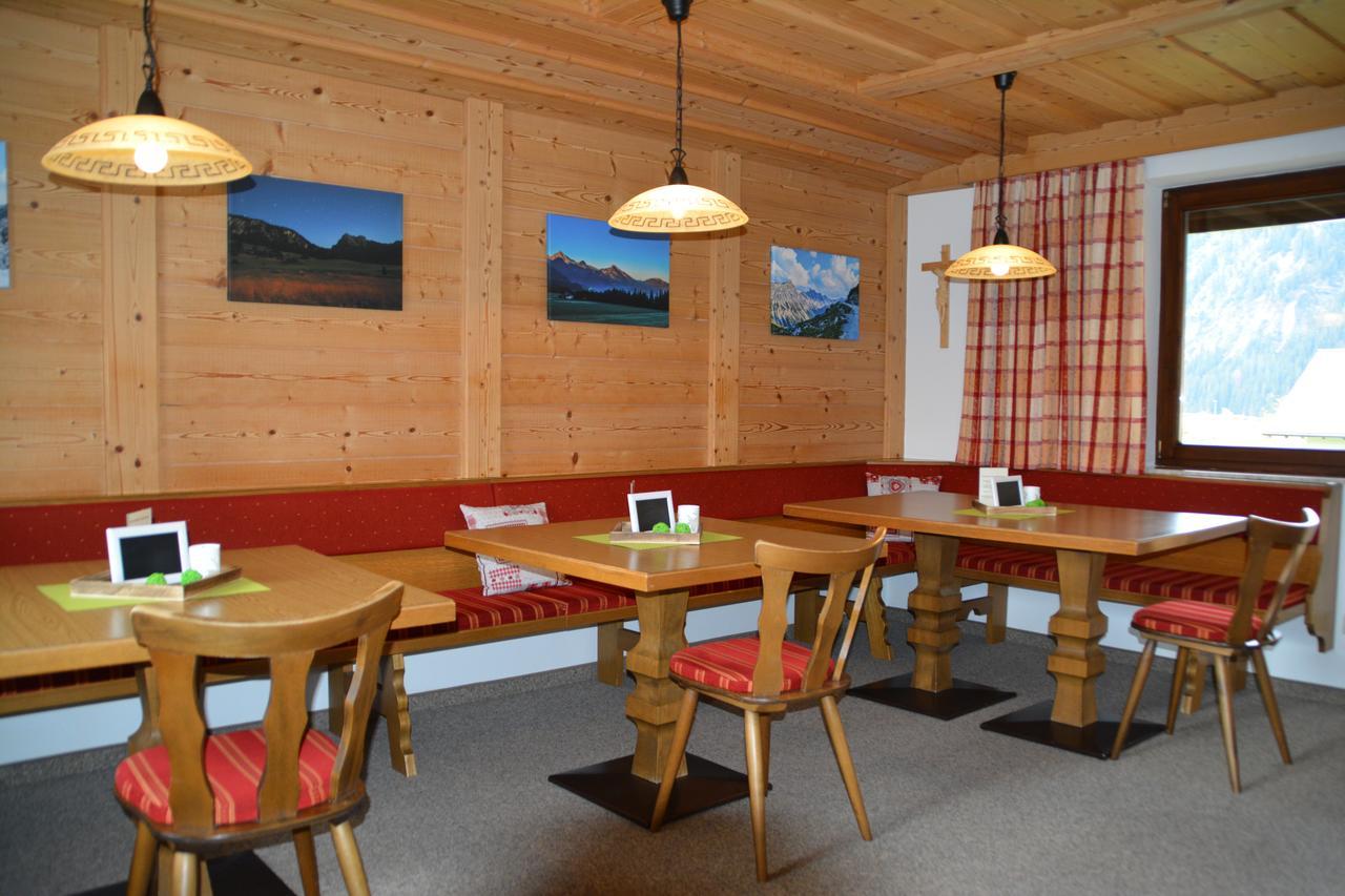 Haus Lorenz Grän エクステリア 写真